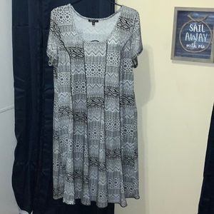 Aztec Pattern Midi Women’s Short Sleeve Dress